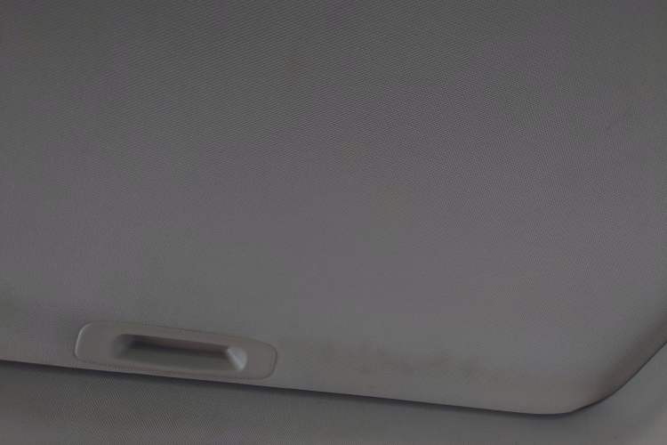 Used Haval H8 2015 2.0T Two-Wheel-Drive Luxury Version Headliner