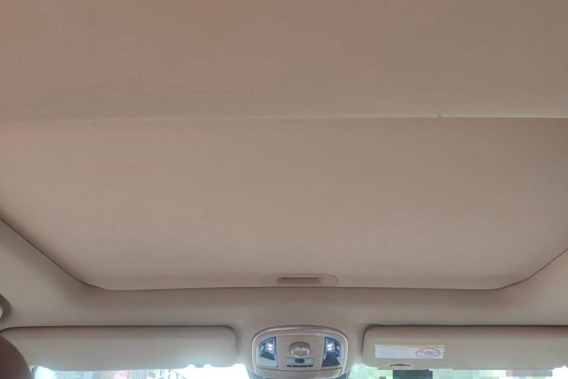 Used Haval H8 2015 2.0T Two-Wheel-Drive Luxury Version Headliner