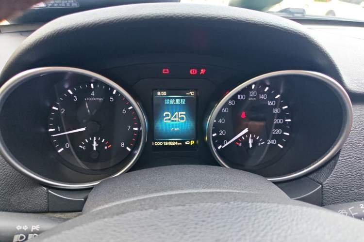 Used Haval H8 2015 2.0T Two-Wheel-Drive Standard Version Instrument Cluster