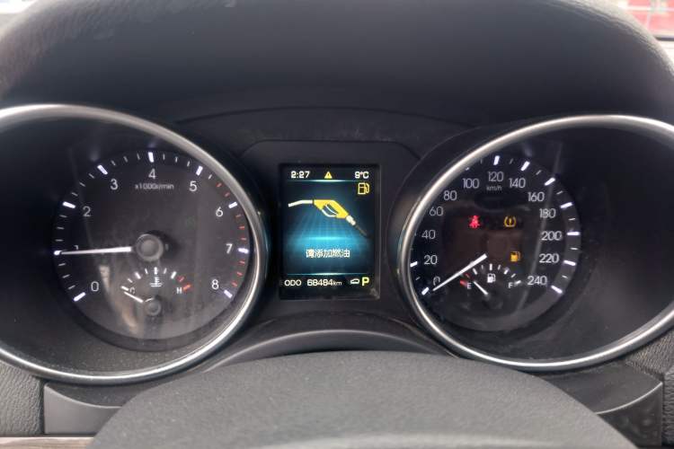 Used Haval H8 2015 2.0T Two-Wheel-Drive Luxury Version Instrument Cluster