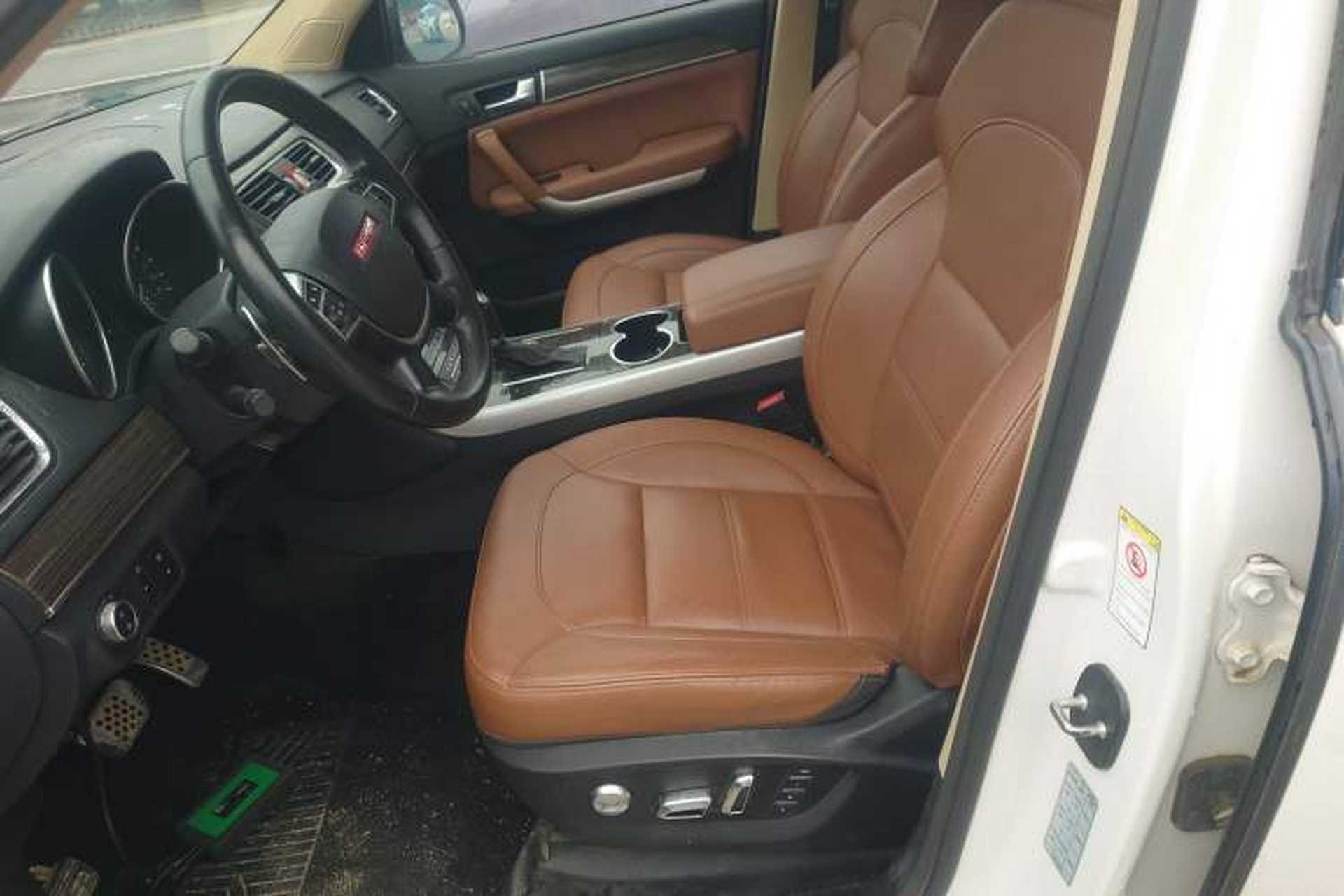 Used Haval H8 2015 2.0T Two-Wheel-Drive Luxury Version Left Front Seat