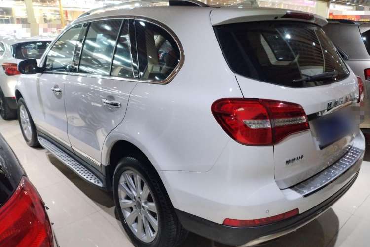 Used Haval H8 2015 2.0T Two-Wheel-Drive Elite Version Left Side