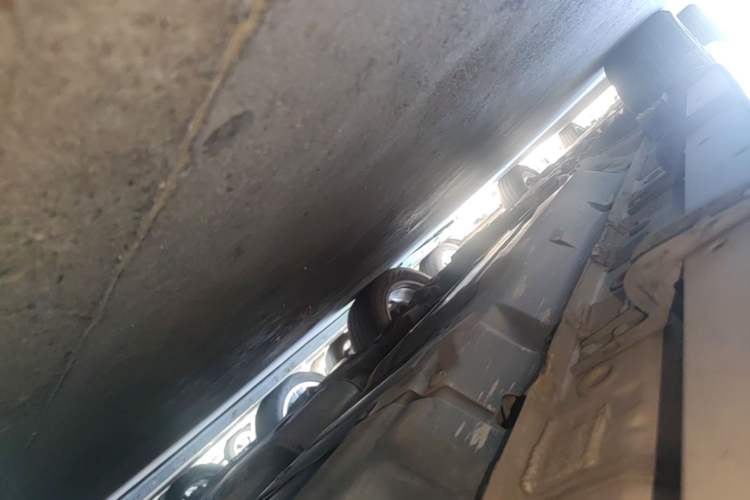 Used Haval H8 2015 2.0T Four-Wheel Drive Elite Model Left Side Sill