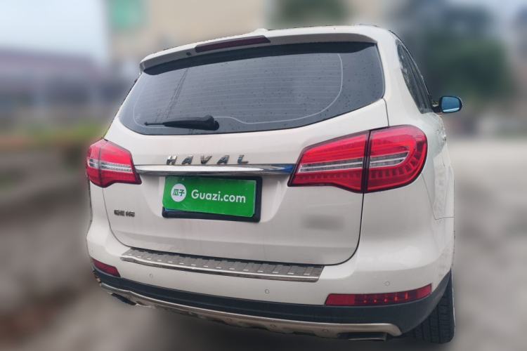 Used Haval H8 2015 2.0T Two-Wheel Drive Comfort Version Rear