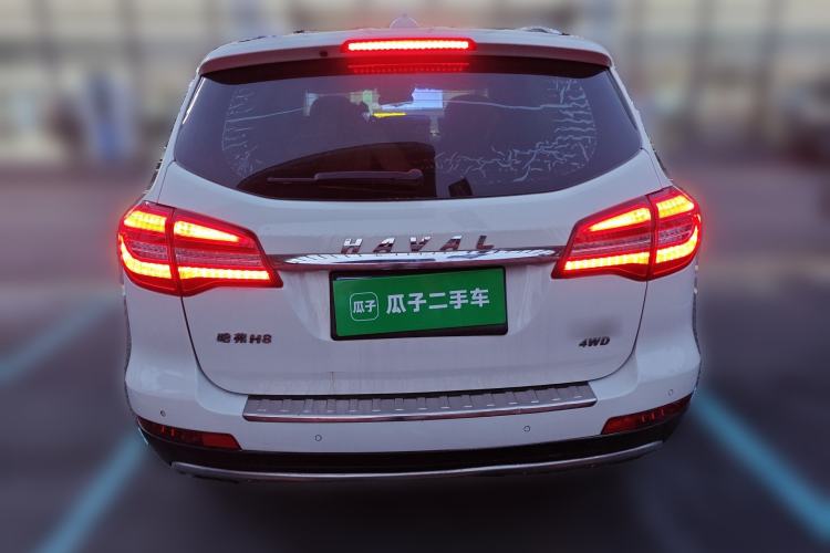 Used Haval H8 2015 2.0T Four-Wheel Drive Elite Model Rear
