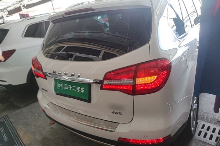 Used Haval H8 2015 2.0T Four-Wheel Drive Elite Model Rear