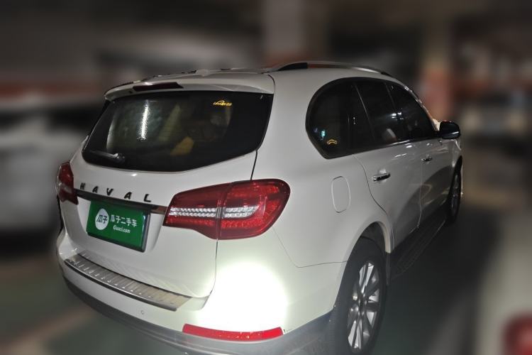 Used Haval H8 2015 2.0T Two-Wheel-Drive Luxury Version Rear Right 45 Deg