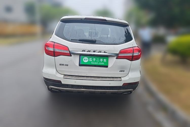 Used Haval H8 2015 2.0T Four-Wheel Drive Comfort Version Rear