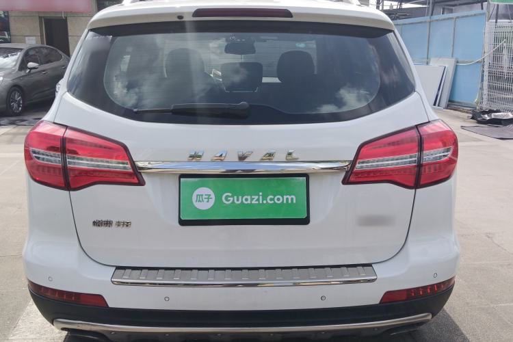 Used Haval H8 2015 2.0T Two-Wheel Drive Comfort Version Rear