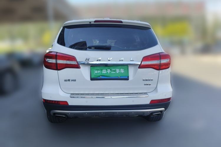 Used Haval H8 2015 2.0T Four-Wheel Drive Luxury Model Rear