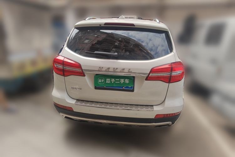 Used Haval H8 2015 2.0T Two-Wheel-Drive Elite Version Rear