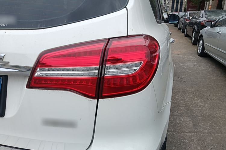 Used Haval H8 2015 2.0T Two-Wheel-Drive Standard Version Right Rear Taillight
