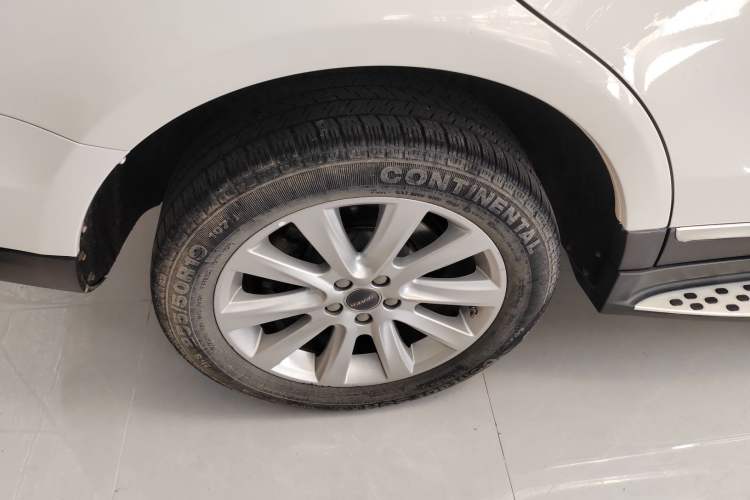 Used Haval H8 2015 2.0T Two-Wheel-Drive Luxury Version Right Rear Wheel Hub