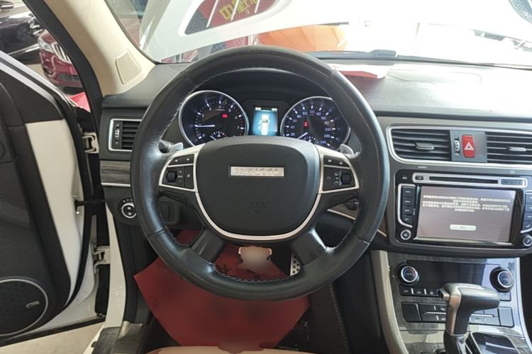Used Haval H8 2015 2.0T Two-Wheel Drive Comfort Version Steering Wheel