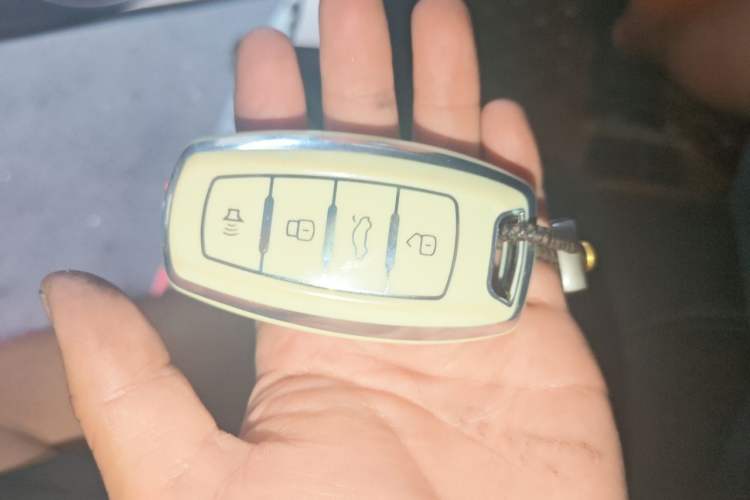 Used Haval H8 2015 2.0T Two-Wheel Drive Comfort Version Vehicle Key