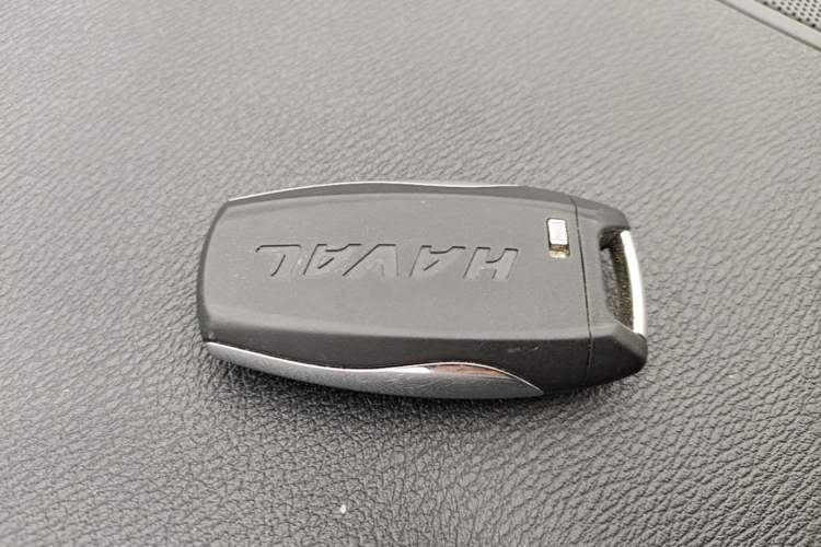 Used Haval H8 2015 2.0T Two-Wheel-Drive Luxury Version Vehicle Key