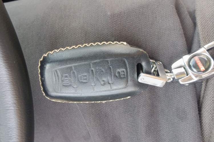 Used Haval H8 2015 2.0T Two-Wheel Drive Comfort Version Vehicle Key