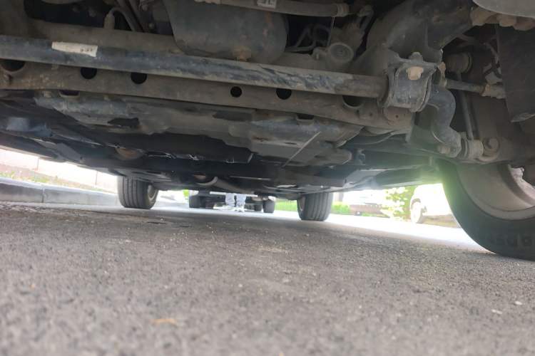 Used Haval H8 2017 2.0T Gasoline Two-Wheel Drive Smart Edition Chassis Front