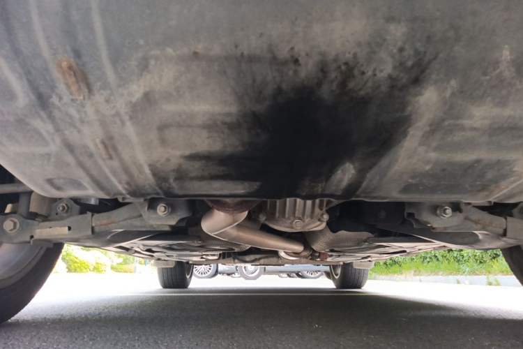 Used Haval H8 2017 2.0T Gasoline Two-Wheel Drive Enjoyment Version Chassis Rear