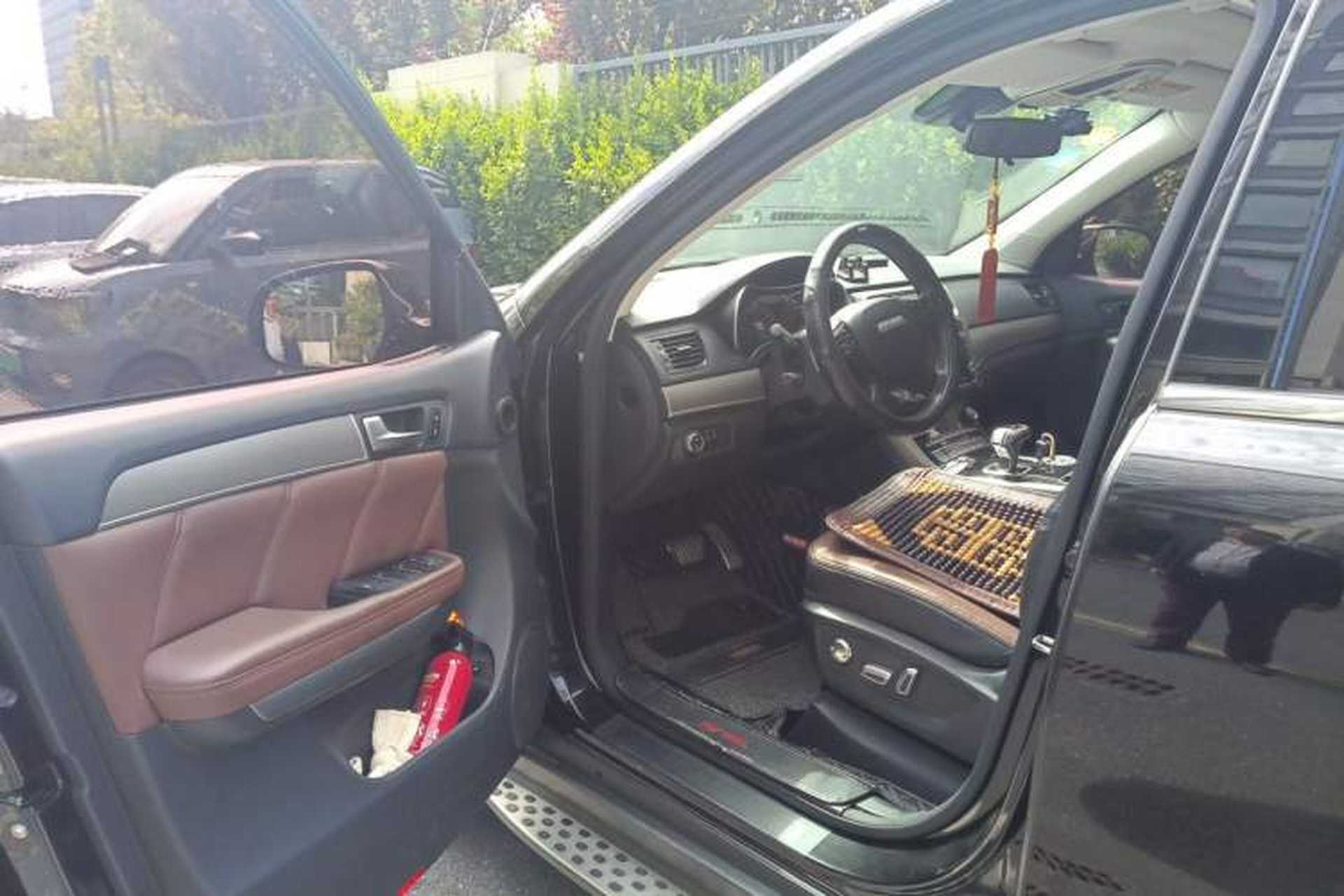 Used Haval H8 2017 2.0T Gasoline Two-Wheel Drive Enjoyment Version Driver Seat