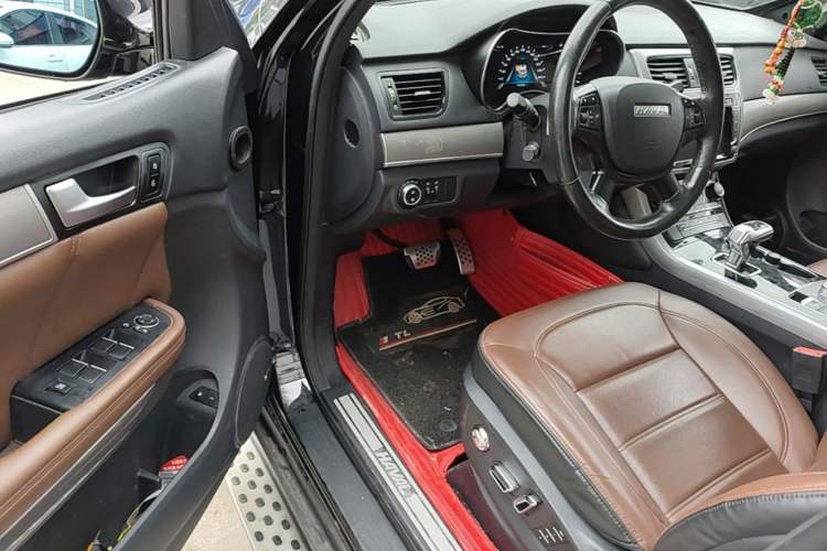 Used Haval H8 2017 2.0T Gasoline 4x4 Enjoyment Model Driver Seat
