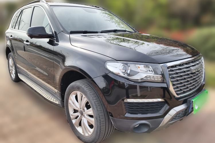 Used Haval H8 2017 2.0T Gasoline Two-Wheel Drive Smart Edition Exterior 2