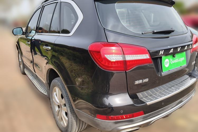 Used Haval H8 2017 2.0T Gasoline Two-Wheel Drive Smart Edition Exterior 3