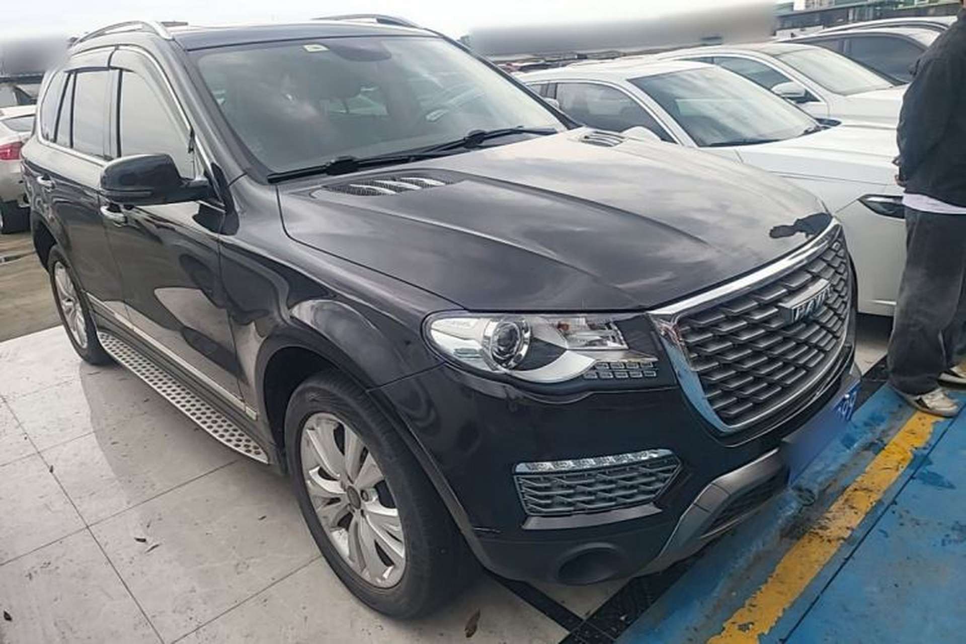 Used Haval H8 2017 2.0T Gasoline Two-Wheel Drive Enjoyment Version Front Right 45 Deg