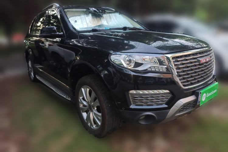 Used Haval H8 2017 2.0T Gasoline 4x4 Smart Enjoyment Version Front Right 45 Deg