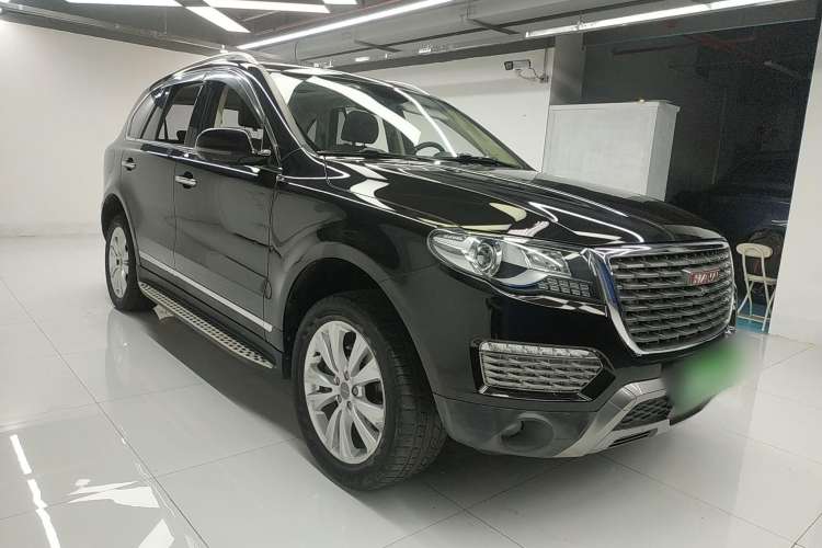 Used Haval H8 2017 2.0T Gasoline Two-Wheel Drive Smart Edition Front Right 45 Deg