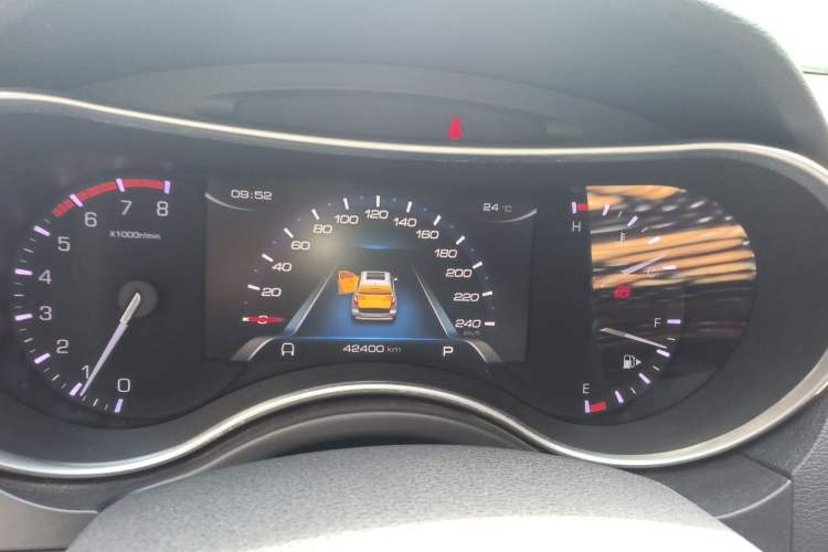 Used Haval H8 2017 2.0T Gasoline Two-Wheel Drive Enjoyment Version Instrument Cluster