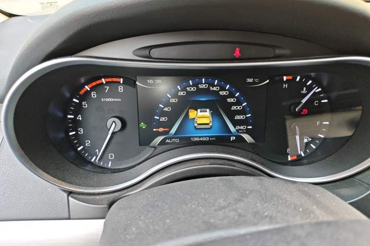 Used Haval H8 2017 2.0T Gasoline 4x4 Smart Enjoyment Version Instrument Cluster