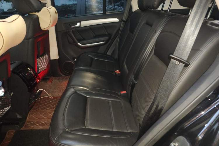 Used Haval H8 2017 2.0T Gasoline 4x4 Smart Enjoyment Version Left Rear Seat