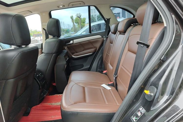 Used Haval H8 2017 2.0T Gasoline 4x4 Enjoyment Model Left Rear Seat
