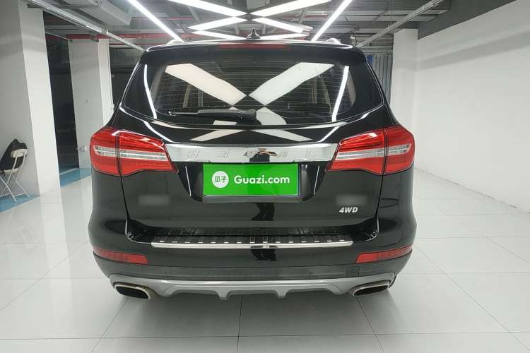Used Haval H8 2017 2.0T Gasoline Two-Wheel Drive Smart Edition Rear