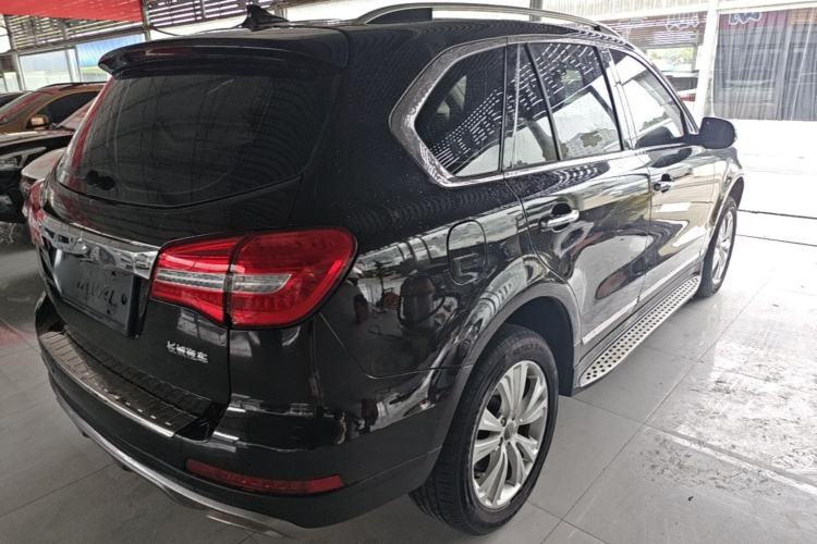 Used Haval H8 2017 2.0T Gasoline Two-Wheel Drive Smart Edition Rear Right 45 Deg