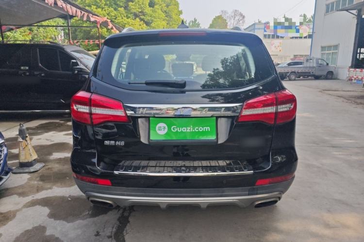 Used Haval H8 2017 2.0T Gasoline Two-Wheel Drive Smart Edition Rear