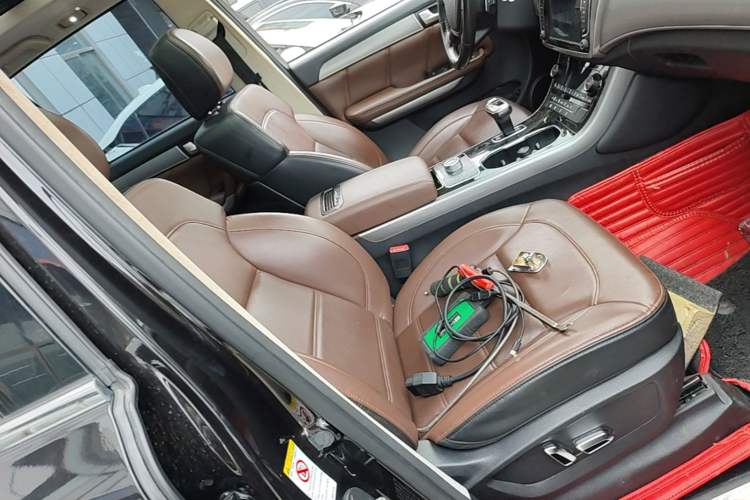 Used Haval H8 2017 2.0T Gasoline 4x4 Enjoyment Model Right Front Seat