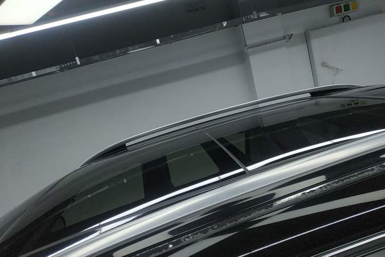 Used Haval H8 2017 2.0T Gasoline Two-Wheel Drive Smart Edition Roof