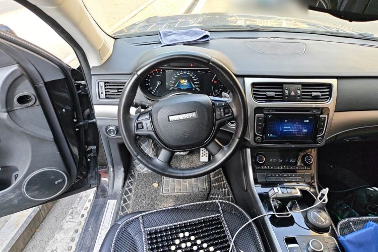 Used Haval H8 2017 2.0T Gasoline 4x4 Smart Enjoyment Version Steering Wheel