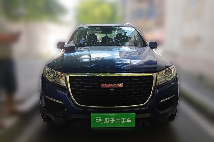 Used Haval H8 2017 2.0T Gasoline Two-Wheel Drive Smart Edition Front