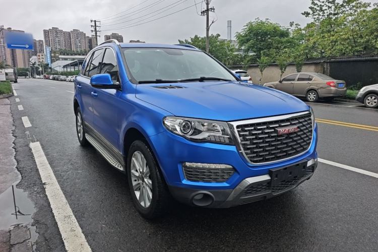 Used Haval H8 2017 2.0T Gasoline Two-Wheel Drive Enjoyment Version Front Right 45 Deg