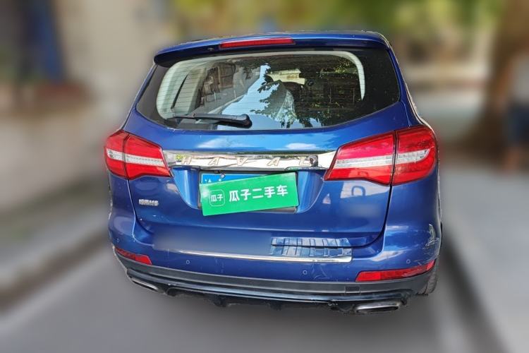 Used Haval H8 2017 2.0T Gasoline Two-Wheel Drive Smart Edition Rear
