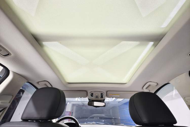Used Haval H8 2017 2.0T Gasoline 4x4 Smart Enjoyment Version Headliner