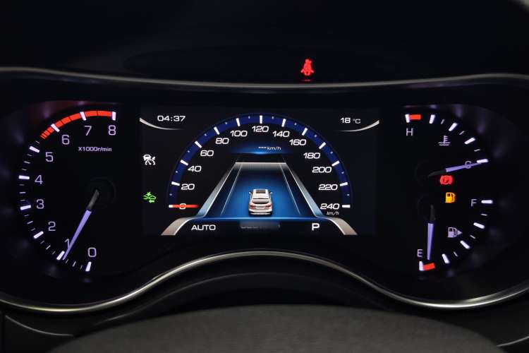 Used Haval H8 2017 2.0T Gasoline 4x4 Smart Enjoyment Version Instrument Cluster
