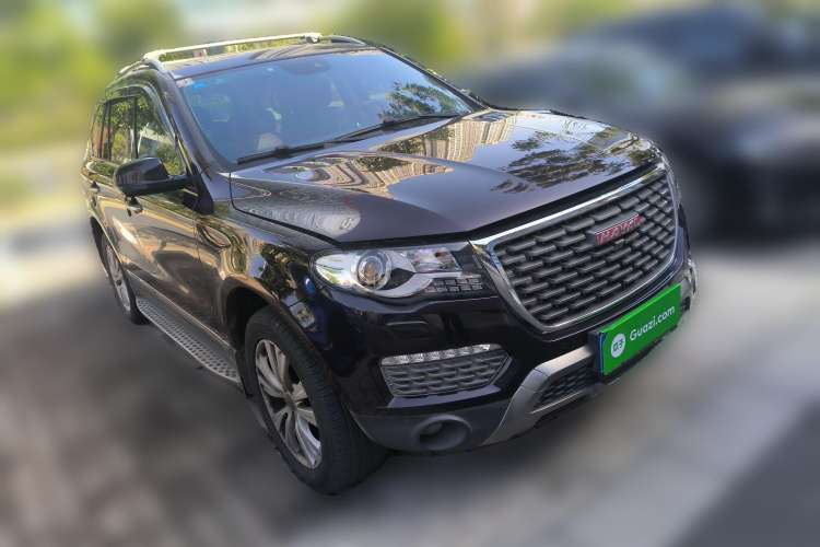Used Haval H8 2017 2.0T Gasoline Four-Wheel Drive Luxury Model Front Right 45 Deg