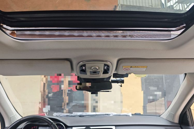 Used Haval H8 2017 2.0T Gasoline Four-Wheel Drive Luxury Model Headliner