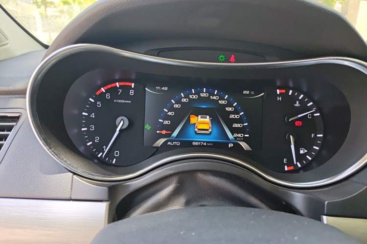 Used Haval H8 2017 2.0T Gasoline 4x4 Smart Enjoyment Version Instrument Cluster
