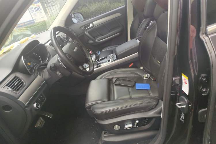 Used Haval H8 2017 2.0T Gasoline Four-Wheel Drive Luxury Model Left Front Seat