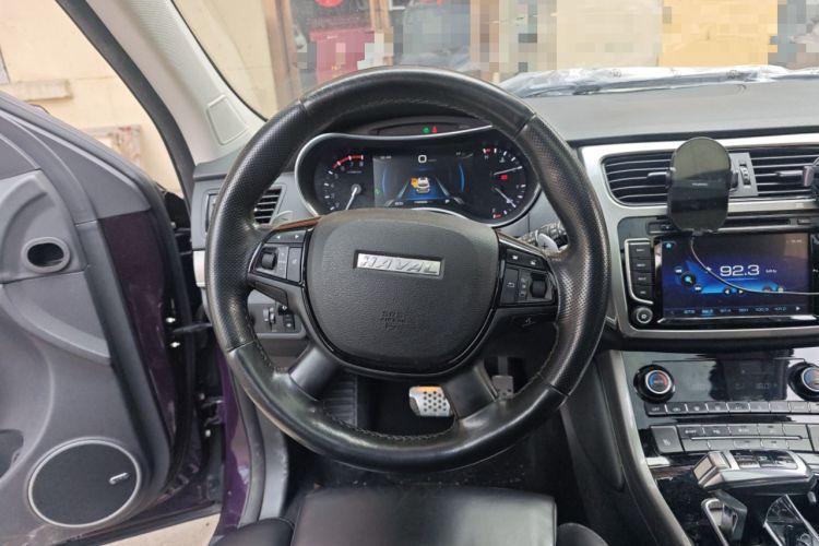Used Haval H8 2017 2.0T Gasoline Four-Wheel Drive Luxury Model Steering Wheel